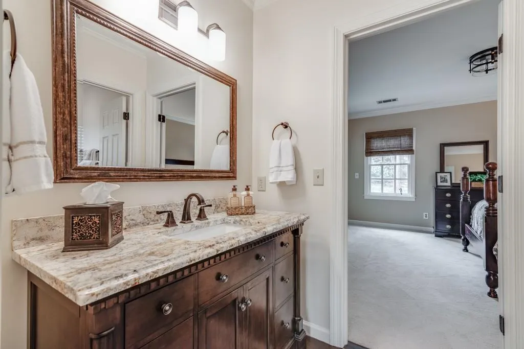 5560 Glen Errol Road, Sandy Springs, Georgia 30327, 4 Bedrooms Bedrooms, ,3 BathroomsBathrooms,Residential,Sold,5560 Glen Errol Road,6691339