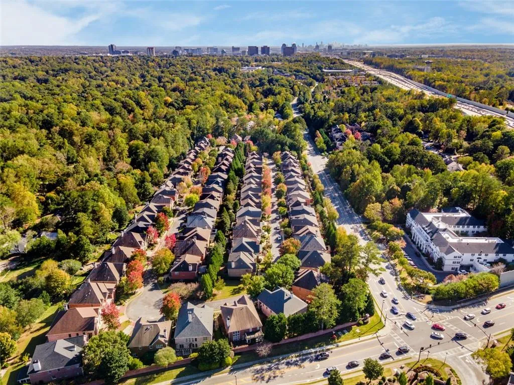 335 Wembley Circle, Atlanta, Georgia 30328, 4 Bedrooms Bedrooms, ,3 BathroomsBathrooms,Residential,Sold,335 Wembley Circle,7132540