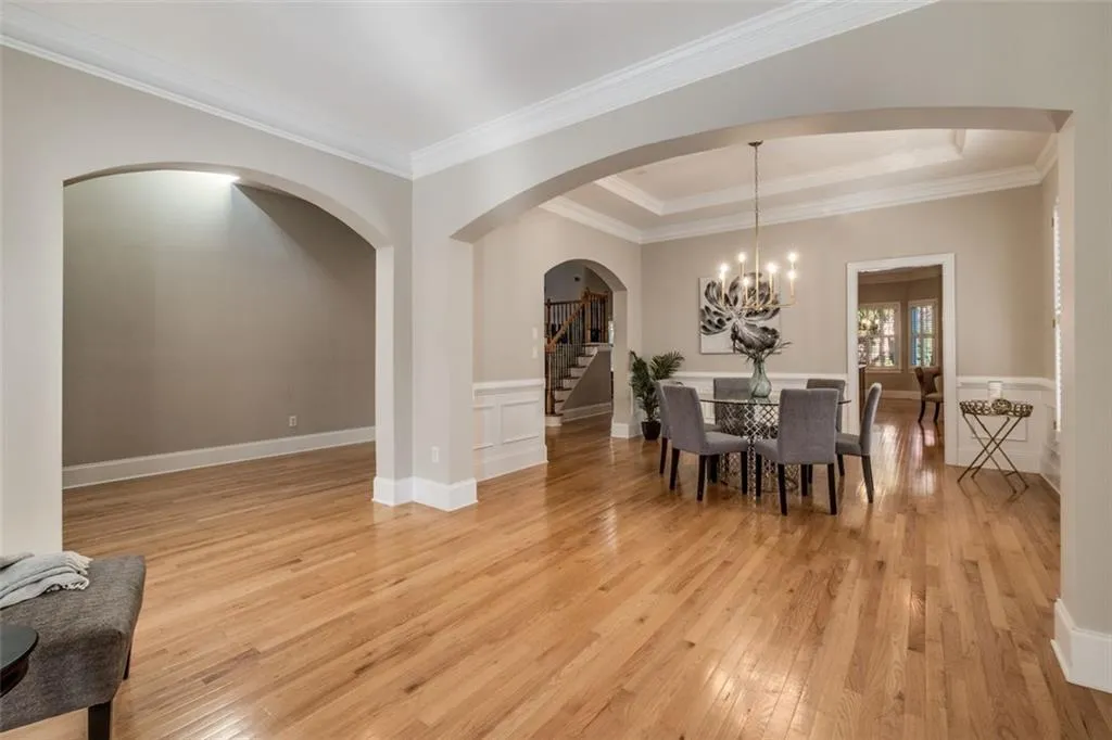 335 Wembley Circle, Atlanta, Georgia 30328, 4 Bedrooms Bedrooms, ,3 BathroomsBathrooms,Residential,Sold,335 Wembley Circle,7132540