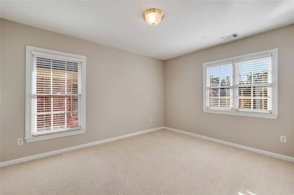 335 Wembley Circle, Atlanta, Georgia 30328, 4 Bedrooms Bedrooms, ,3 BathroomsBathrooms,Residential,Sold,335 Wembley Circle,7132540