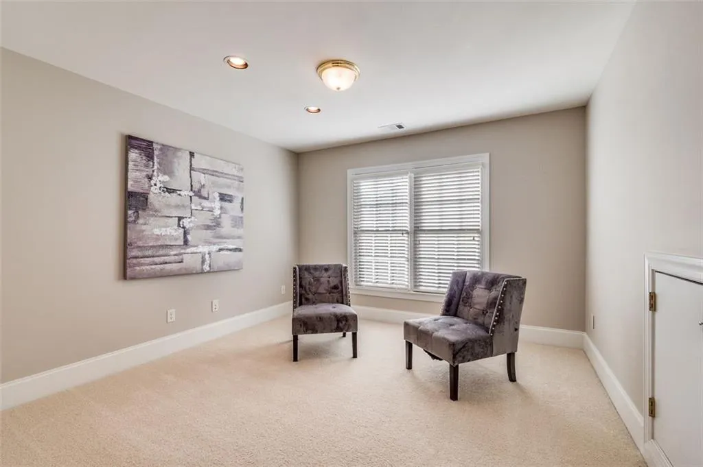 335 Wembley Circle, Atlanta, Georgia 30328, 4 Bedrooms Bedrooms, ,3 BathroomsBathrooms,Residential,Sold,335 Wembley Circle,7132540