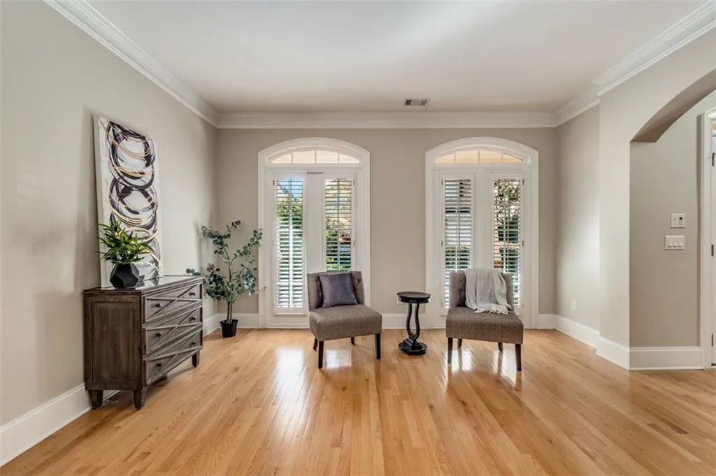 335 Wembley Circle, Atlanta, Georgia 30328, 4 Bedrooms Bedrooms, ,3 BathroomsBathrooms,Residential,Sold,335 Wembley Circle,7132540