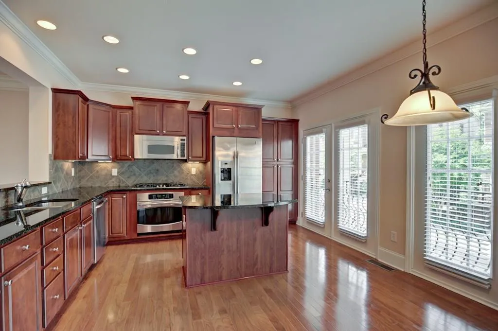 2849 Overlook Court Unit 45, Atlanta, Georgia 30324, 3 Bedrooms Bedrooms, ,3 BathroomsBathrooms,Residential,Sold,2849 Overlook Court Unit 45,5848731