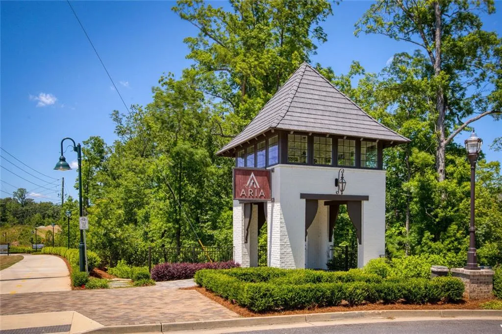 6766 Cadence Boulevard, Sandy Springs, Georgia 30328, 3 Bedrooms Bedrooms, ,3 BathroomsBathrooms,Residential,For Sale,6766 Cadence Boulevard,7630700