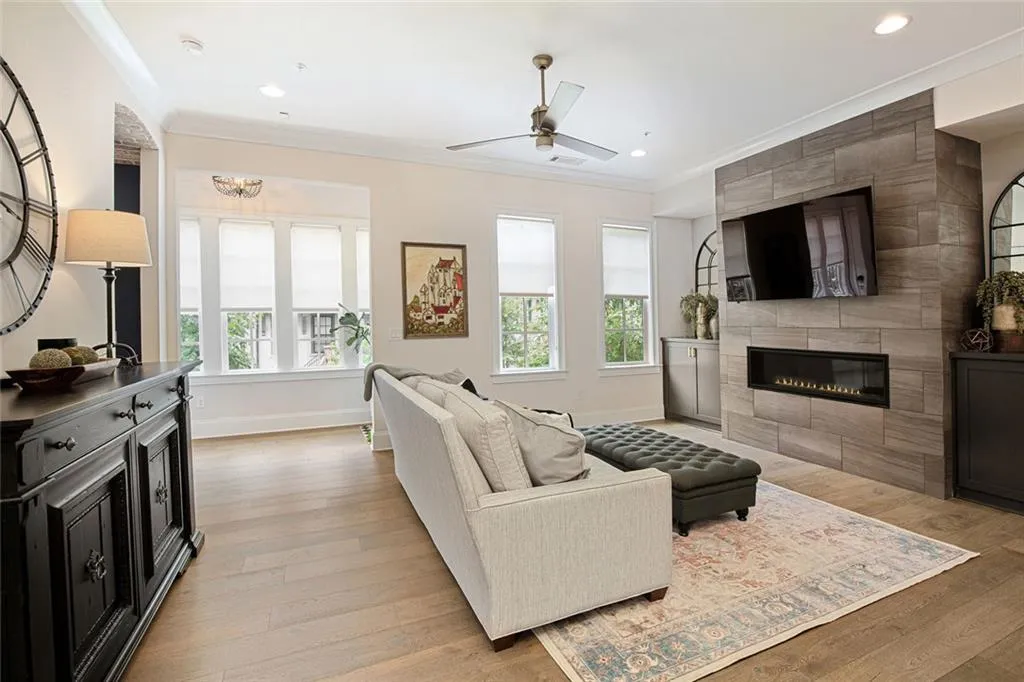 6766 Cadence Boulevard, Sandy Springs, Georgia 30328, 3 Bedrooms Bedrooms, ,3 BathroomsBathrooms,Residential,For Sale,6766 Cadence Boulevard,7630700