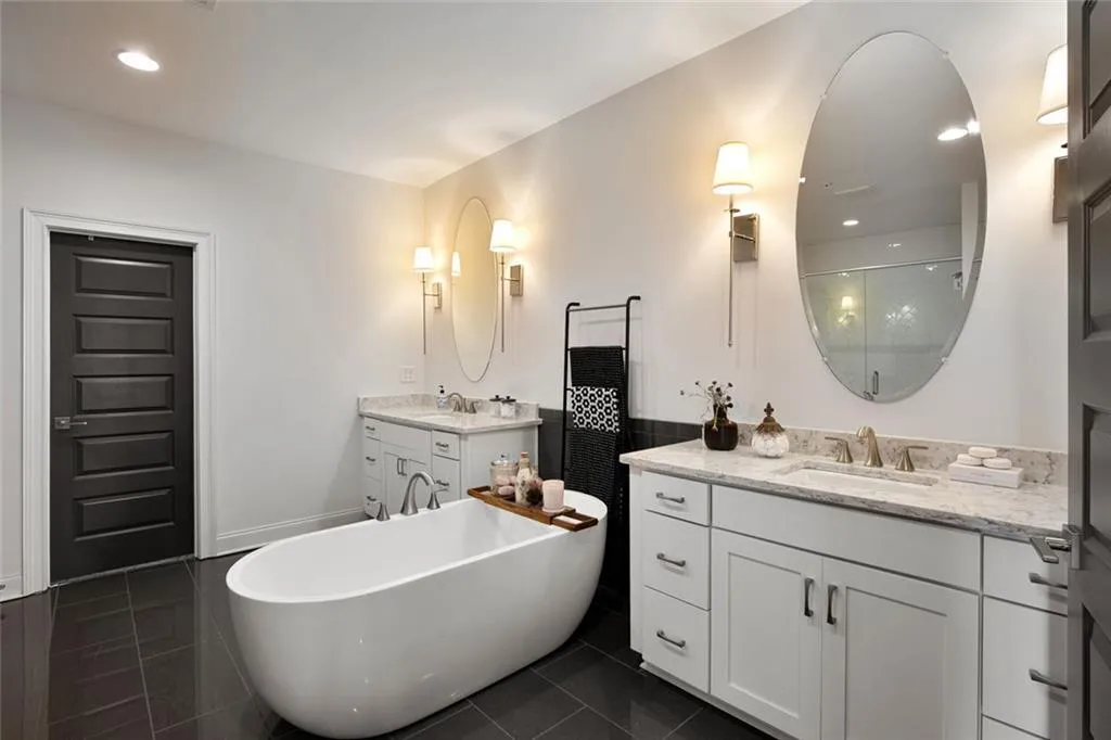 6766 Cadence Boulevard, Sandy Springs, Georgia 30328, 3 Bedrooms Bedrooms, ,3 BathroomsBathrooms,Residential,For Sale,6766 Cadence Boulevard,7630700