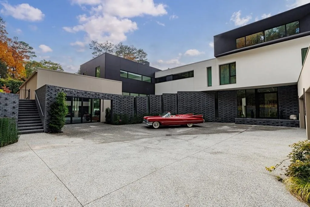 380 W Wesley Road Nw, Atlanta, Georgia 30305, 5 Bedrooms Bedrooms, 0 ,7 BathroomsBathrooms,Residential,For Sale,380 W Wesley Road Nw,7737853