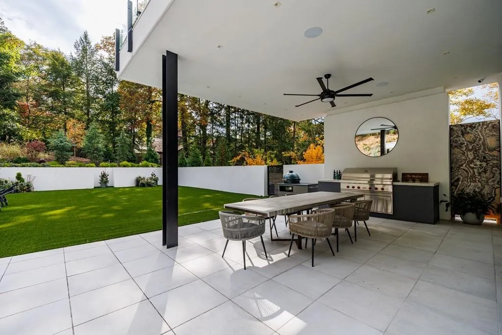 380 W Wesley Road Nw, Atlanta, Georgia 30305, 5 Bedrooms Bedrooms, 0 ,7 BathroomsBathrooms,Residential,For Sale,380 W Wesley Road Nw,7737853