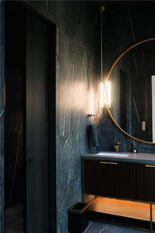 powder room