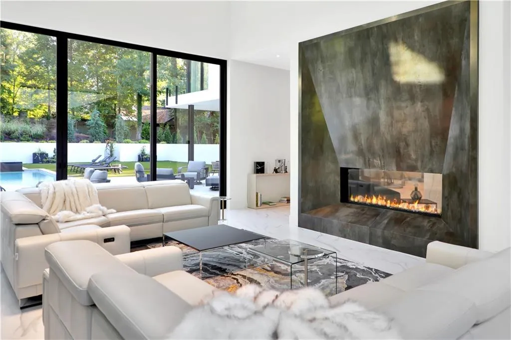 380 W Wesley Road Nw, Atlanta, Georgia 30305, 5 Bedrooms Bedrooms, 0 ,7 BathroomsBathrooms,Residential,For Sale,380 W Wesley Road Nw,7737853