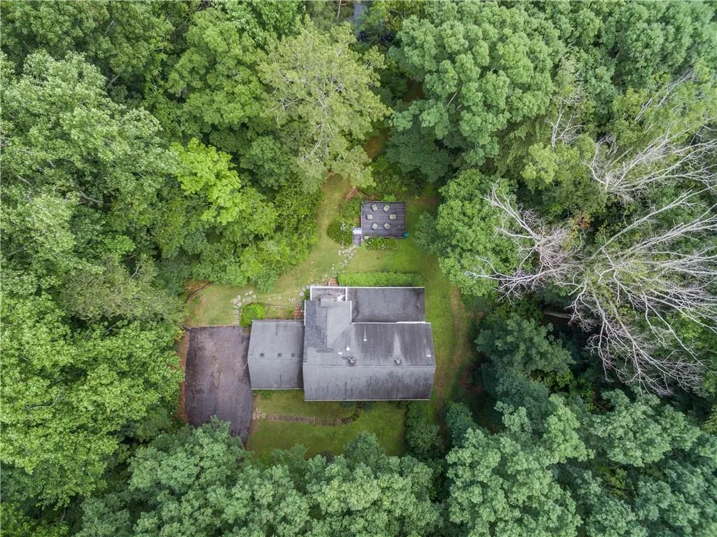1621 Sunnybrook Farm Road, Sandy Springs, Georgia 30350, 4 Bedrooms Bedrooms, ,3 BathroomsBathrooms,Residential,Sold,1621 Sunnybrook Farm Road,6565003