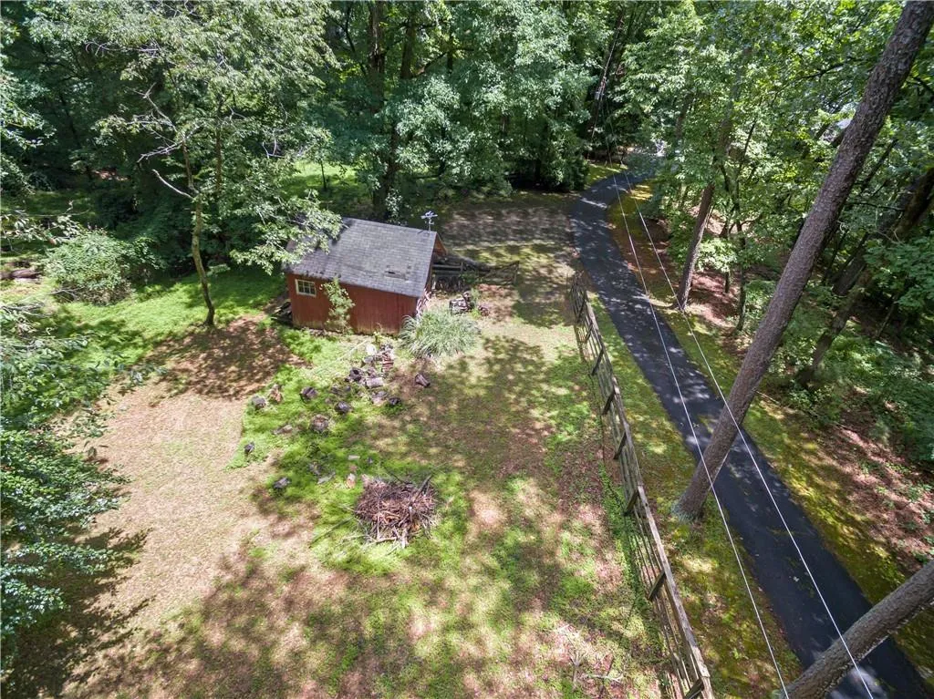 1621 Sunnybrook Farm Road, Sandy Springs, Georgia 30350, 4 Bedrooms Bedrooms, ,3 BathroomsBathrooms,Residential,Sold,1621 Sunnybrook Farm Road,6565003