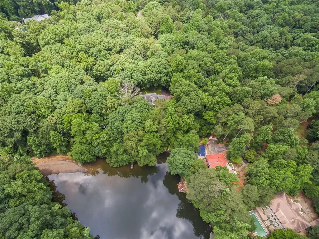 1621 Sunnybrook Farm Road, Sandy Springs, Georgia 30350, 4 Bedrooms Bedrooms, ,3 BathroomsBathrooms,Residential,Sold,1621 Sunnybrook Farm Road,6565003