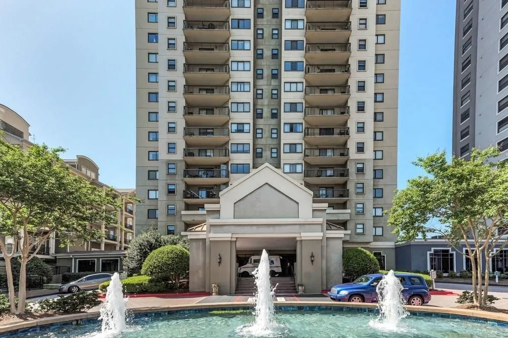 795 Hammond Drive Unit 1106, Atlanta, Georgia 30328, 2 Bedrooms Bedrooms, ,1 BathroomBathrooms,Residential,Sold,795 Hammond Drive Unit 1106,6006876