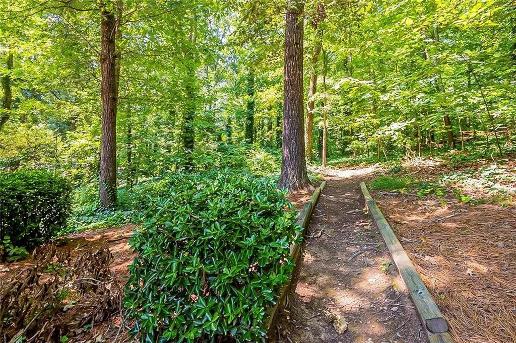 7120 Dunhill Terrace, Atlanta, Georgia 30328, 3 Bedrooms Bedrooms, ,2 BathroomsBathrooms,Residential,Sold,7120 Dunhill Terrace,6934809