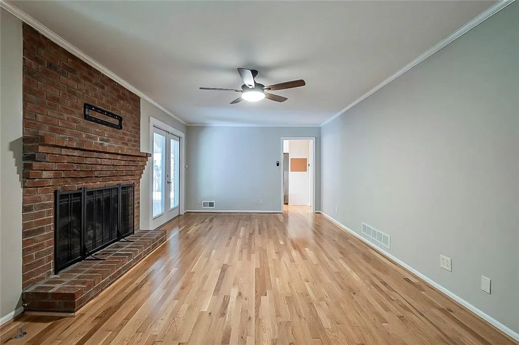 7120 Dunhill Terrace, Atlanta, Georgia 30328, 3 Bedrooms Bedrooms, ,2 BathroomsBathrooms,Residential,Sold,7120 Dunhill Terrace,6934809