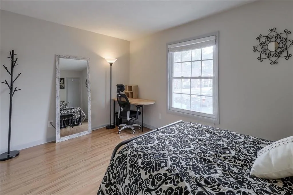 6204 Park Avenue, Atlanta, Georgia 30342, 2 Bedrooms Bedrooms, ,1 BathroomBathrooms,Residential,Sold,6204 Park Avenue,6687753