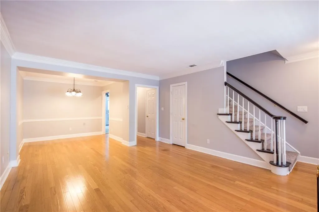 7500 Roswell Road Unit 97, Sandy Springs, Georgia 30350, 2 Bedrooms Bedrooms, ,2 BathroomsBathrooms,Residential,Sold,7500 Roswell Road Unit 97,5917513