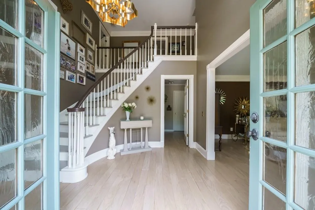 7480 Brigham Drive, Sandy Springs, Georgia 30350, 5 Bedrooms Bedrooms, ,4 BathroomsBathrooms,Residential,Sold,7480 Brigham Drive,6910323
