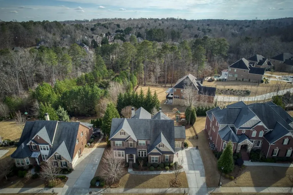3935 Dahlwiny Court, Sandy Springs, Georgia 30350, 5 Bedrooms Bedrooms, ,4 BathroomsBathrooms,Residential,Sold,3935 Dahlwiny Court,6994872