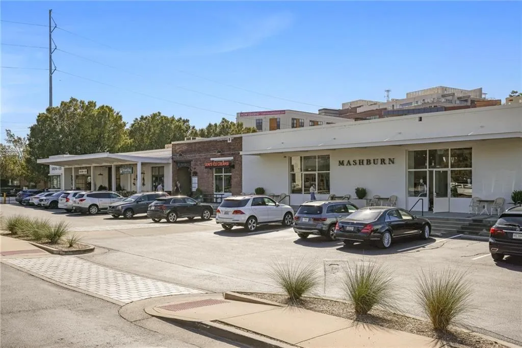 Booth Avenue sits on a quiet street just 1/2 mile from Westside Provisions District.