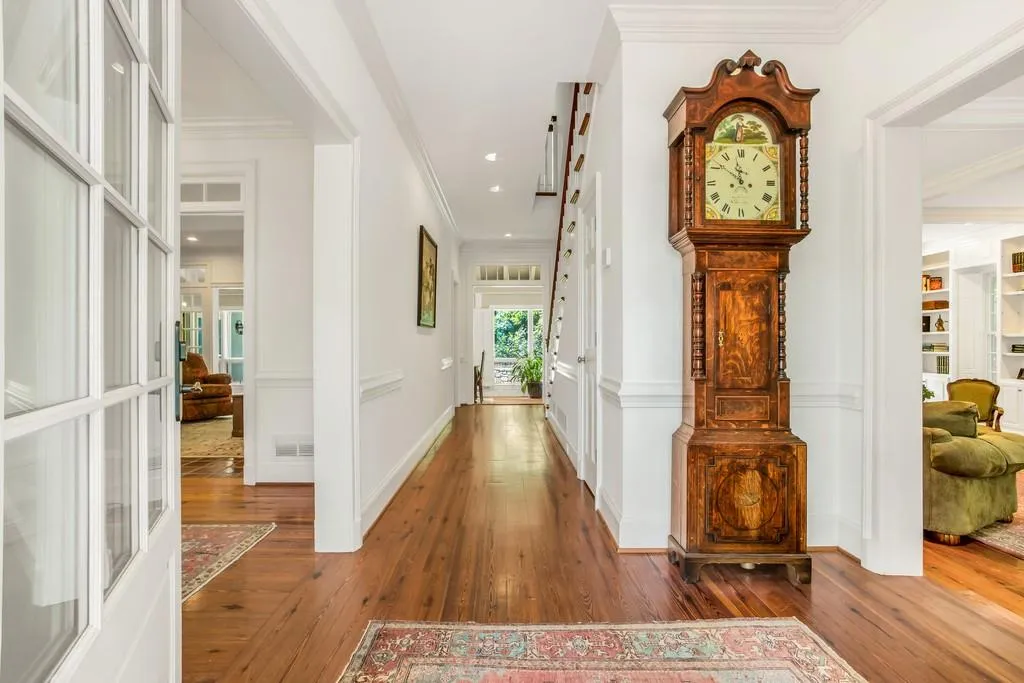 1710 Marlborough Drive, Sandy Springs, Georgia 30350, 5 Bedrooms Bedrooms, ,4 BathroomsBathrooms,Residential,Sold,1710 Marlborough Drive,6588102