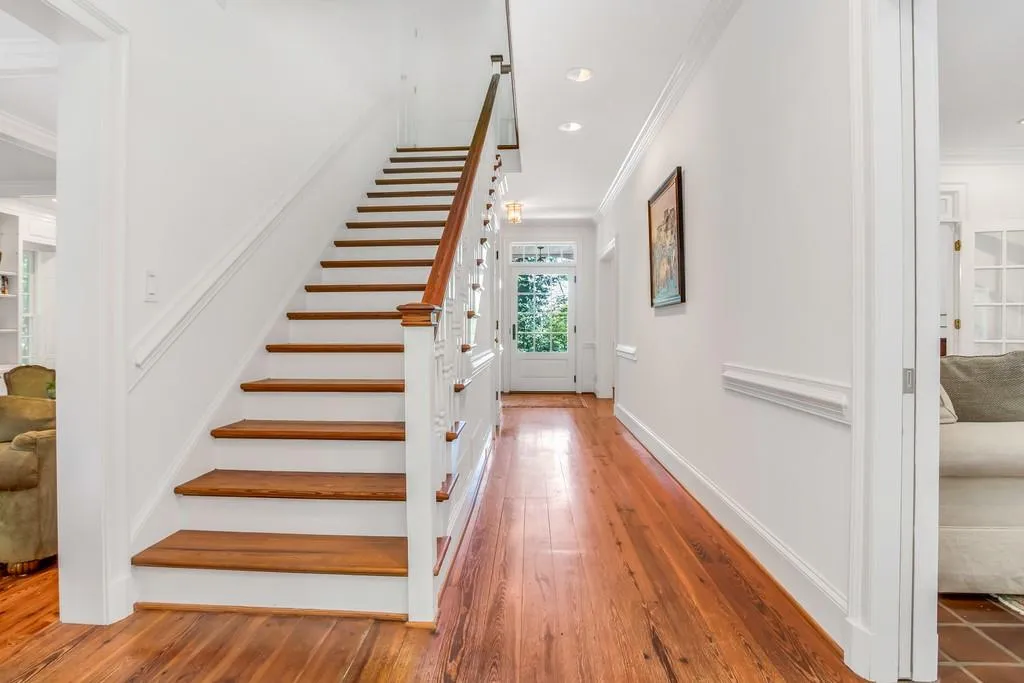 1710 Marlborough Drive, Sandy Springs, Georgia 30350, 5 Bedrooms Bedrooms, ,4 BathroomsBathrooms,Residential,Sold,1710 Marlborough Drive,6588102