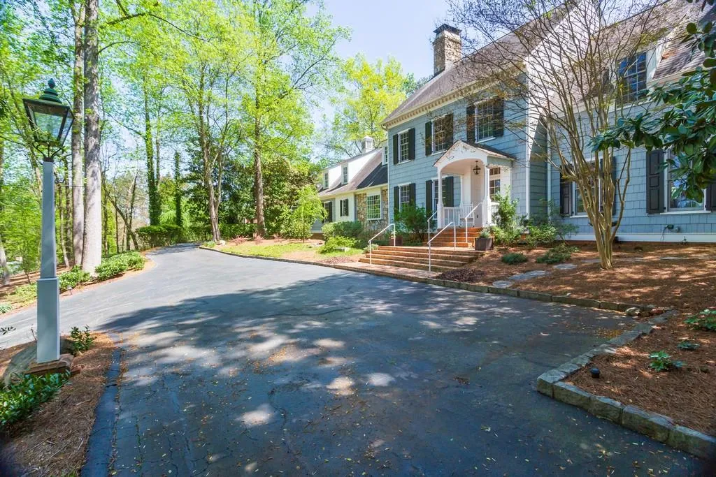 1710 Marlborough Drive, Sandy Springs, Georgia 30350, 5 Bedrooms Bedrooms, ,4 BathroomsBathrooms,Residential,Sold,1710 Marlborough Drive,6588102
