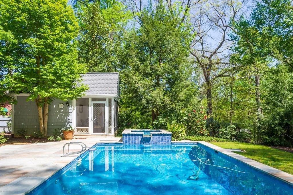 1710 Marlborough Drive, Sandy Springs, Georgia 30350, 5 Bedrooms Bedrooms, ,4 BathroomsBathrooms,Residential,Sold,1710 Marlborough Drive,6588102
