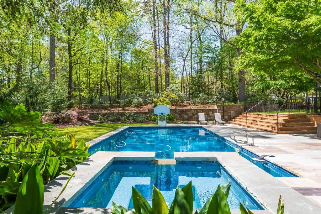 1710 Marlborough Drive, Sandy Springs, Georgia 30350, 5 Bedrooms Bedrooms, ,4 BathroomsBathrooms,Residential,Sold,1710 Marlborough Drive,6588102