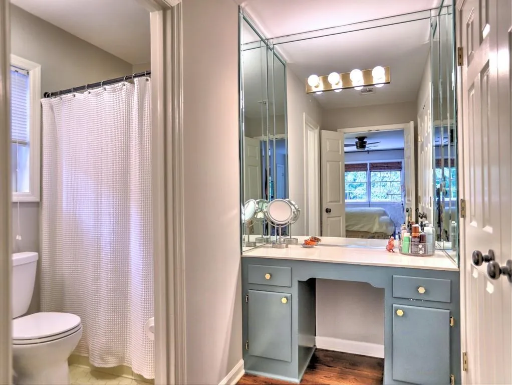 355 Earlston Drive, Sandy Springs, Georgia 30328, 5 Bedrooms Bedrooms, ,2 BathroomsBathrooms,Residential,Sold,355 Earlston Drive,7054578