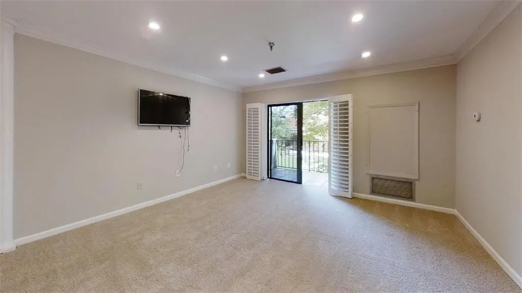 Georgia 30328, ,1 BathroomBathrooms,Residential,Sold,7070111