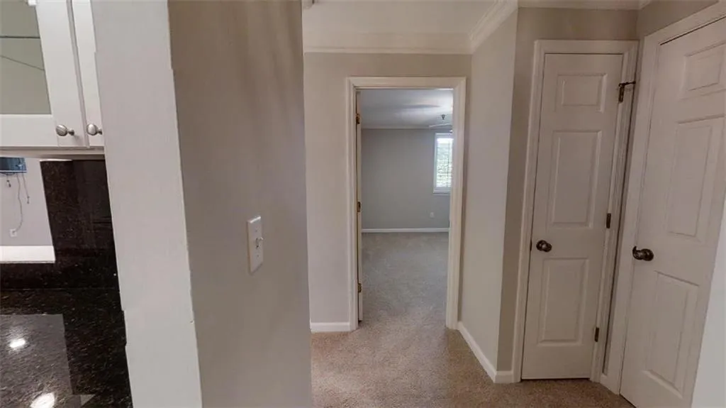 Georgia 30328, ,1 BathroomBathrooms,Residential,Sold,7070111