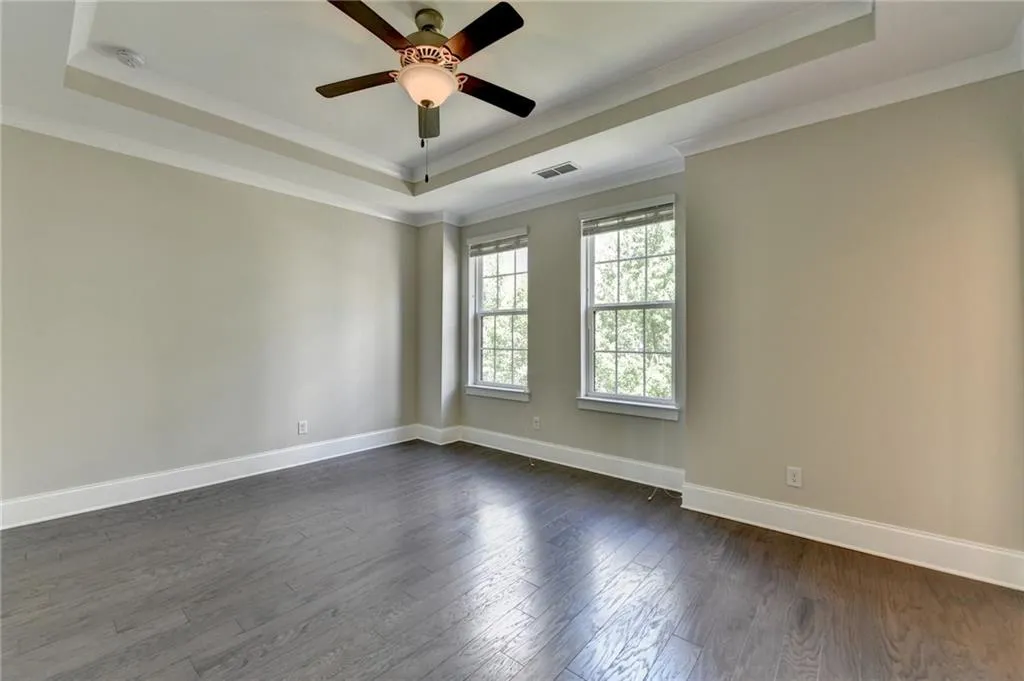 595 Broadview Place Ne, Atlanta, Georgia 30324, 3 Bedrooms Bedrooms, 0 ,3 BathroomsBathrooms,Residential,For Sale,595 Broadview Place Ne,7726764