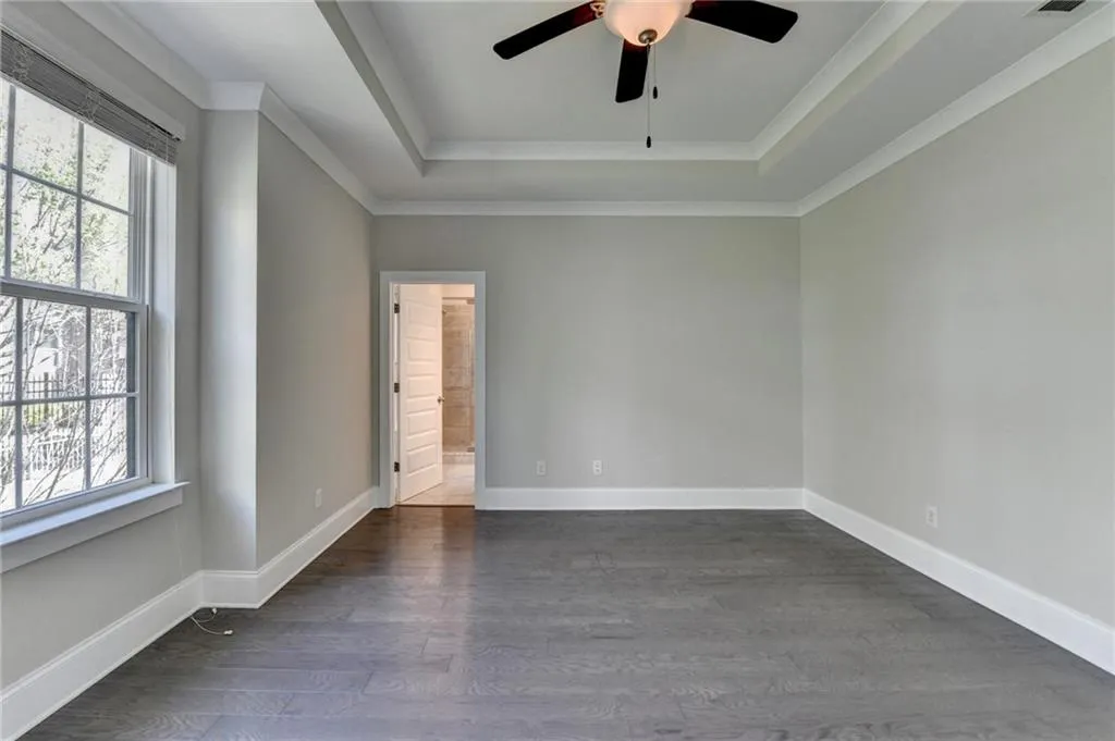 595 Broadview Place Ne, Atlanta, Georgia 30324, 3 Bedrooms Bedrooms, 0 ,3 BathroomsBathrooms,Residential,For Sale,595 Broadview Place Ne,7726764