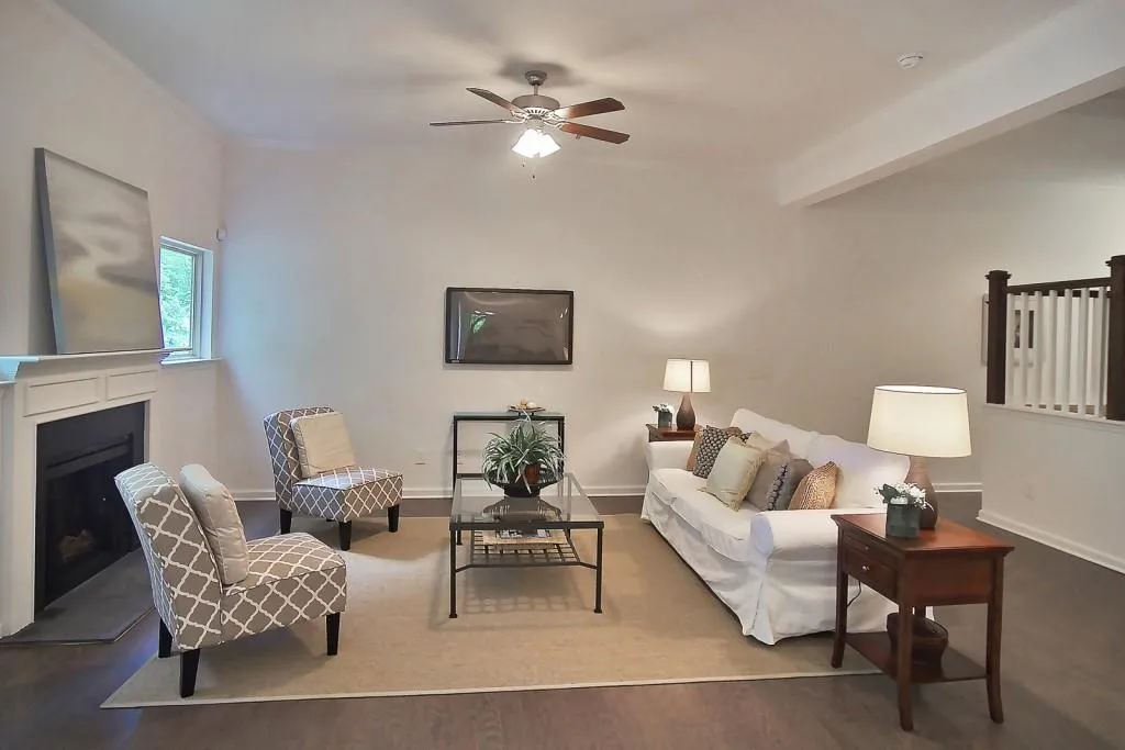 1963 Newfort Drive Nw Unit C8, Atlanta, Georgia 30318, 3 Bedrooms Bedrooms, ,2 BathroomsBathrooms,Residential,Sold,1963 Newfort Drive Nw Unit C8,5660700