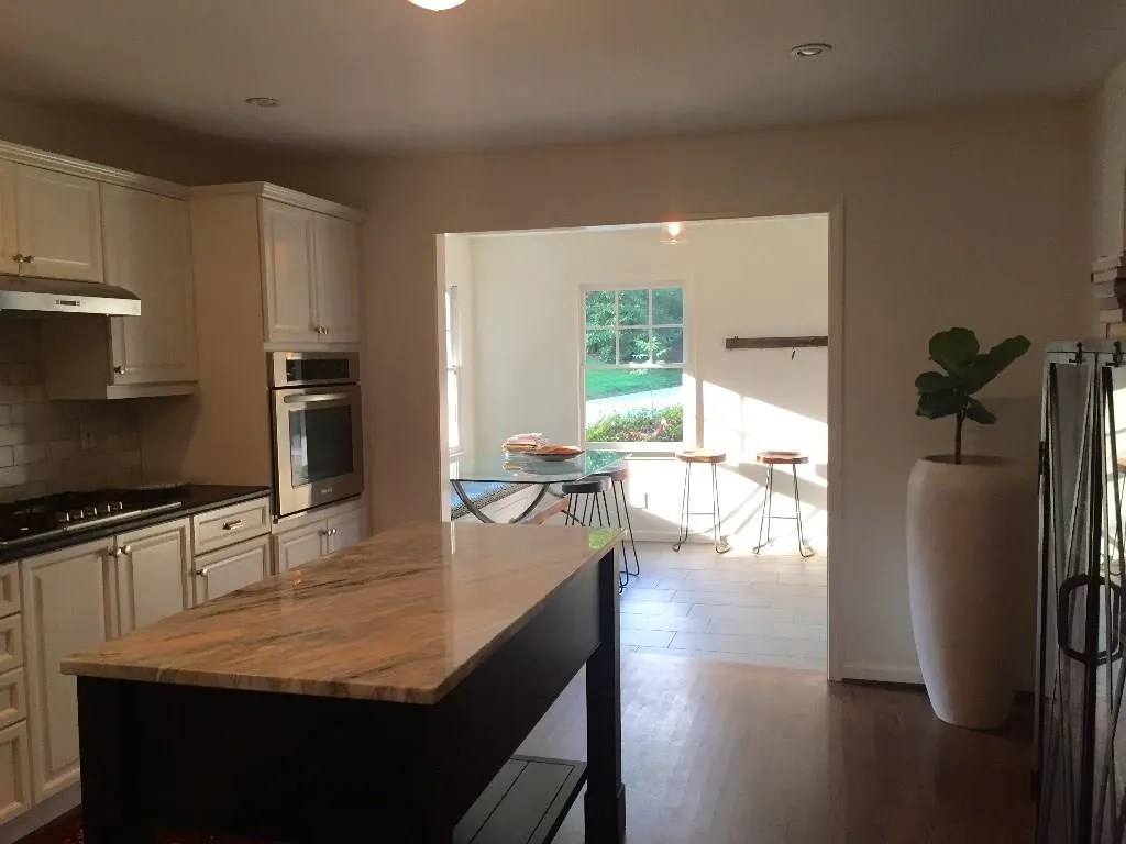 10 Brandon Ridge Drive, Sandy Springs, Georgia 30328, 3 Bedrooms Bedrooms, ,2 BathroomsBathrooms,Residential,Sold,10 Brandon Ridge Drive,5591848