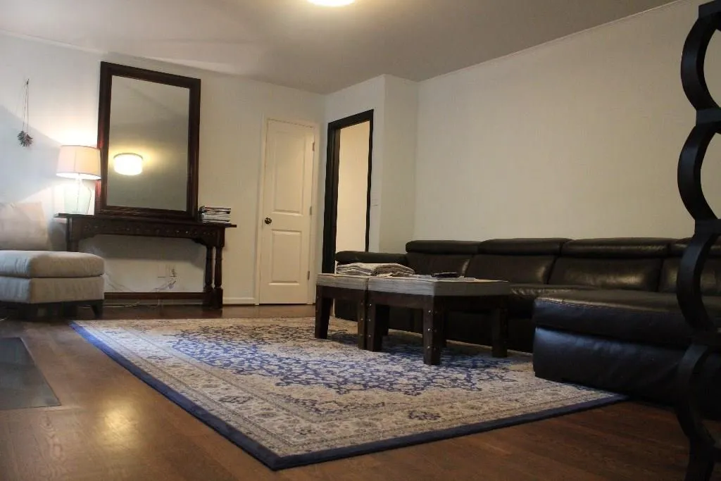 10 Brandon Ridge Drive, Sandy Springs, Georgia 30328, 3 Bedrooms Bedrooms, ,2 BathroomsBathrooms,Residential,Sold,10 Brandon Ridge Drive,5591848