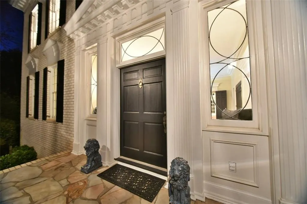 185 Churchill Drive, Sandy Springs, Georgia 30350, 4 Bedrooms Bedrooms, ,3 BathroomsBathrooms,Residential,Sold,185 Churchill Drive,5681133