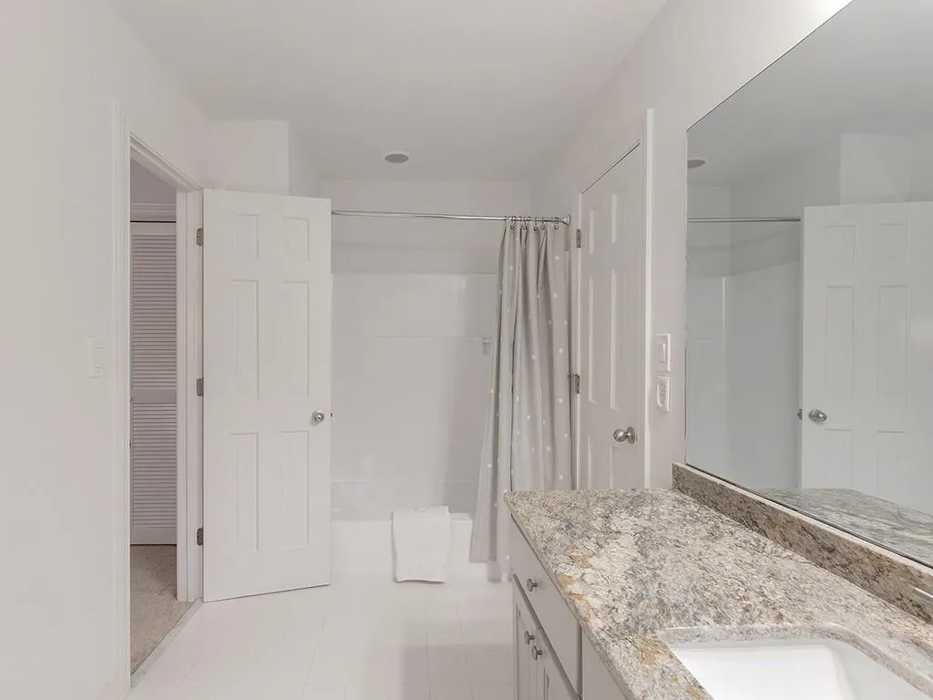 8135 Habersham Waters Road, Sandy Springs, Georgia 30350, 5 Bedrooms Bedrooms, ,4 BathroomsBathrooms,Residential,Sold,8135 Habersham Waters Road,6769628