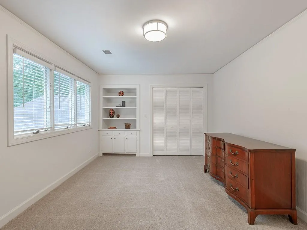 8135 Habersham Waters Road, Sandy Springs, Georgia 30350, 5 Bedrooms Bedrooms, ,4 BathroomsBathrooms,Residential,Sold,8135 Habersham Waters Road,6769628