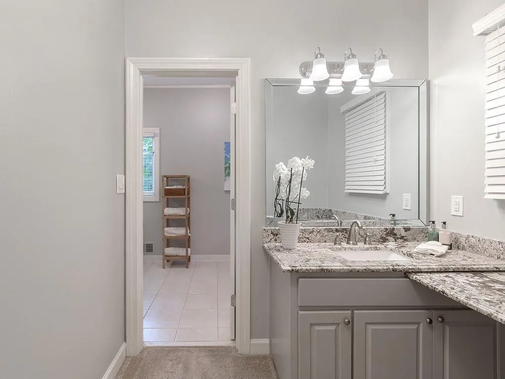 8135 Habersham Waters Road, Sandy Springs, Georgia 30350, 5 Bedrooms Bedrooms, ,4 BathroomsBathrooms,Residential,Sold,8135 Habersham Waters Road,6769628