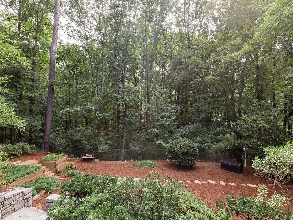 8135 Habersham Waters Road, Sandy Springs, Georgia 30350, 5 Bedrooms Bedrooms, ,4 BathroomsBathrooms,Residential,Sold,8135 Habersham Waters Road,6769628