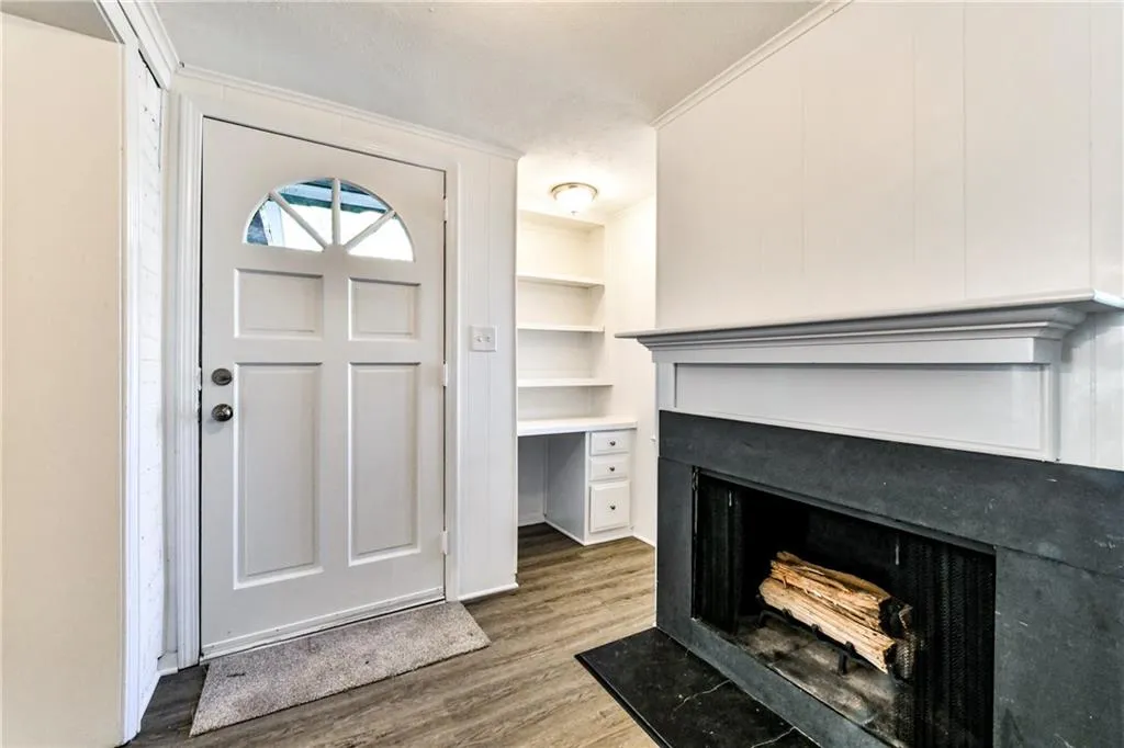 6700 Roswell Road Unit 24g, Atlanta, Georgia 30328, 2 Bedrooms Bedrooms, ,2 BathroomsBathrooms,Residential,Sold,6700 Roswell Road Unit 24g,6501666