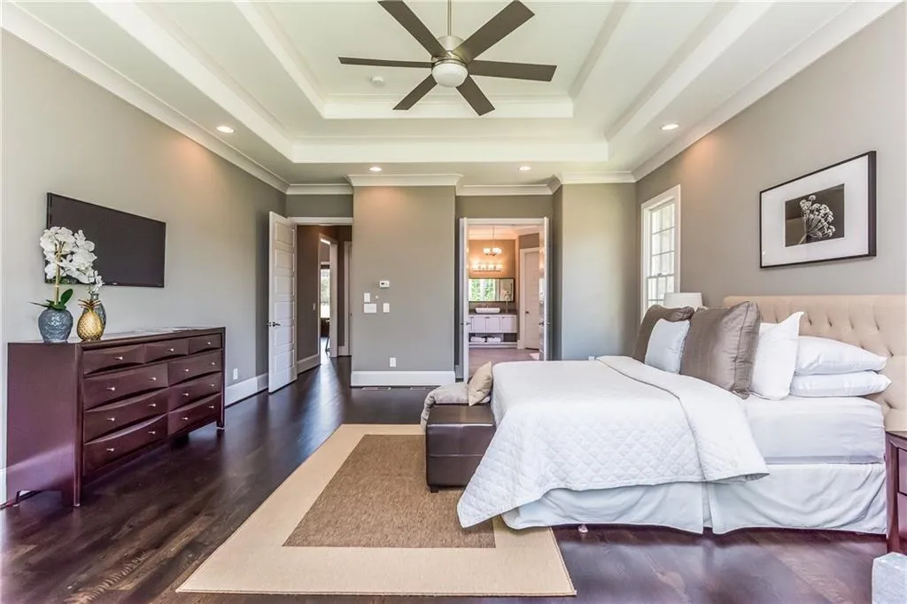 670 Coley Oaks Court, Sandy Springs, Georgia 30350, 5 Bedrooms Bedrooms, ,5 BathroomsBathrooms,Residential,Sold,670 Coley Oaks Court,5927575