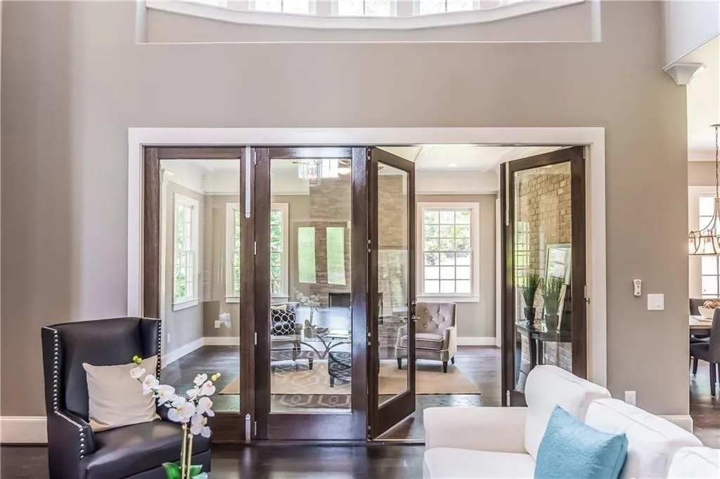 670 Coley Oaks Court, Sandy Springs, Georgia 30350, 5 Bedrooms Bedrooms, ,5 BathroomsBathrooms,Residential,Sold,670 Coley Oaks Court,5927575