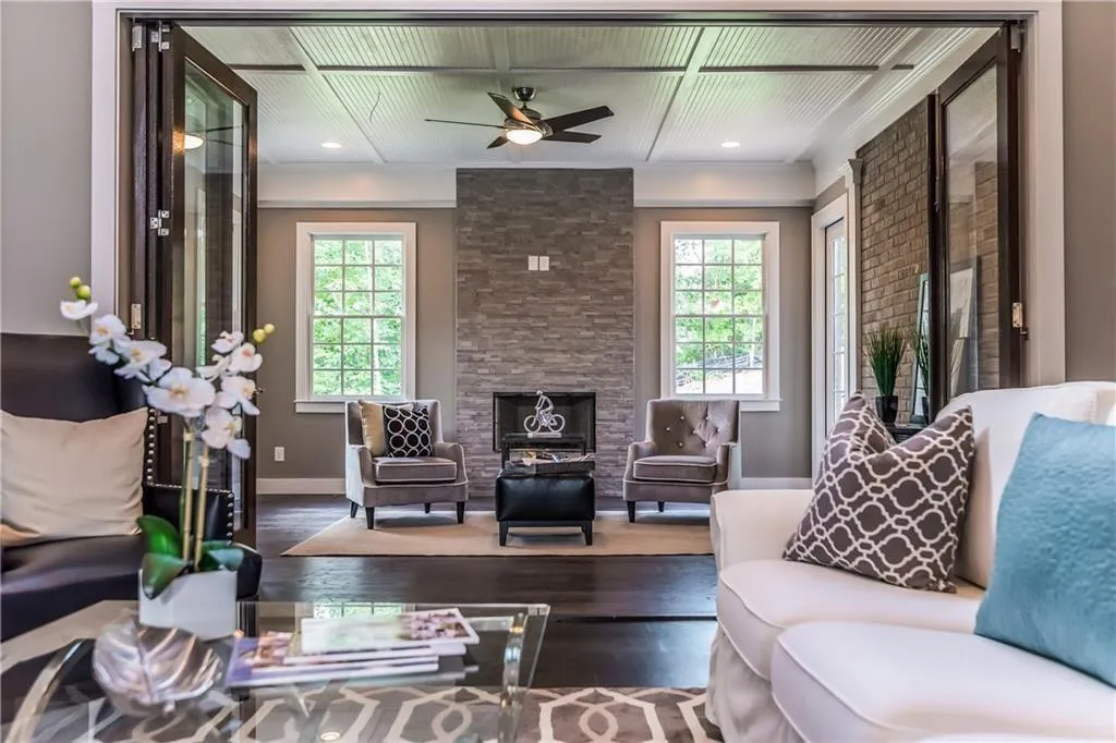 670 Coley Oaks Court, Sandy Springs, Georgia 30350, 5 Bedrooms Bedrooms, ,5 BathroomsBathrooms,Residential,Sold,670 Coley Oaks Court,5927575