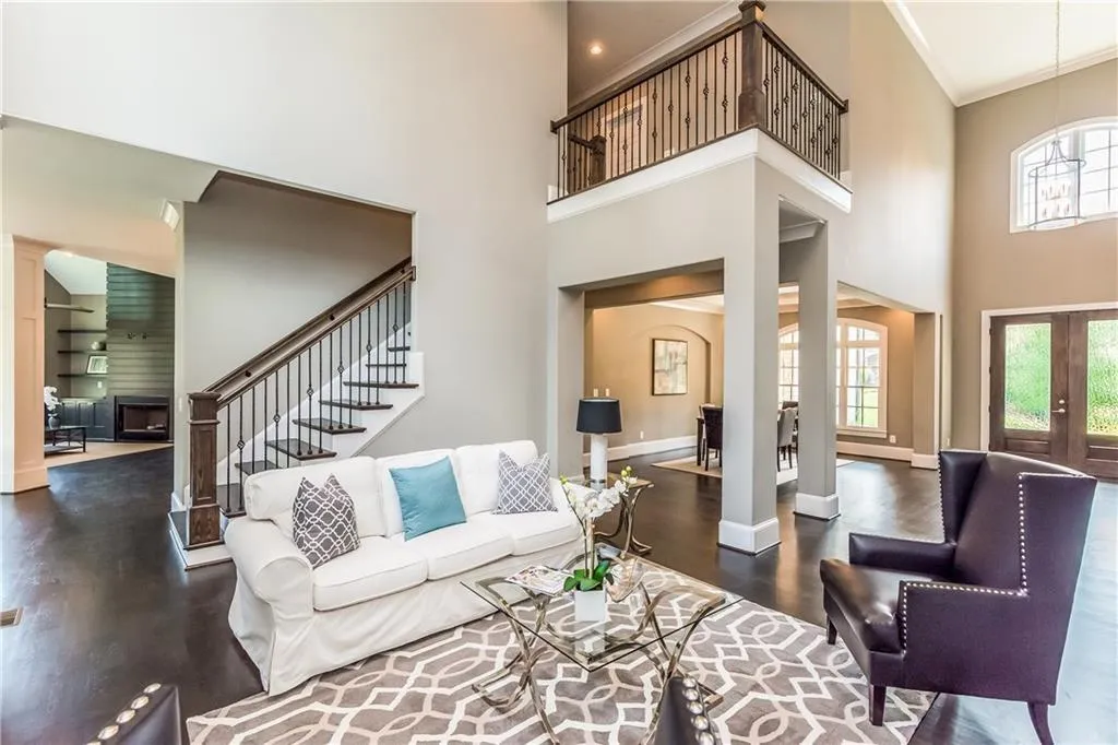 670 Coley Oaks Court, Sandy Springs, Georgia 30350, 5 Bedrooms Bedrooms, ,5 BathroomsBathrooms,Residential,Sold,670 Coley Oaks Court,5927575