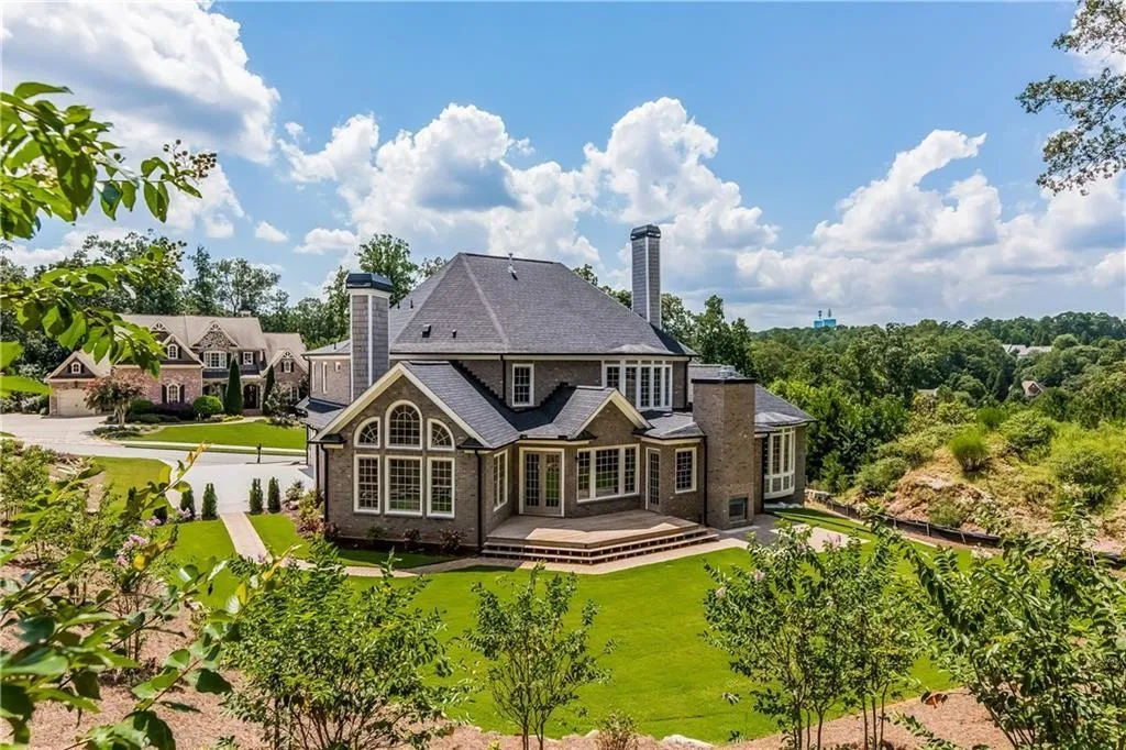 670 Coley Oaks Court, Sandy Springs, Georgia 30350, 5 Bedrooms Bedrooms, ,5 BathroomsBathrooms,Residential,Sold,670 Coley Oaks Court,5927575