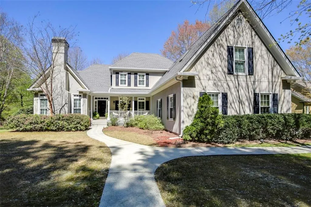 3920 Spalding Drive, Sandy Springs, Georgia 30350, 4 Bedrooms Bedrooms, ,4 BathroomsBathrooms,Residential,Sold,3920 Spalding Drive,5668257